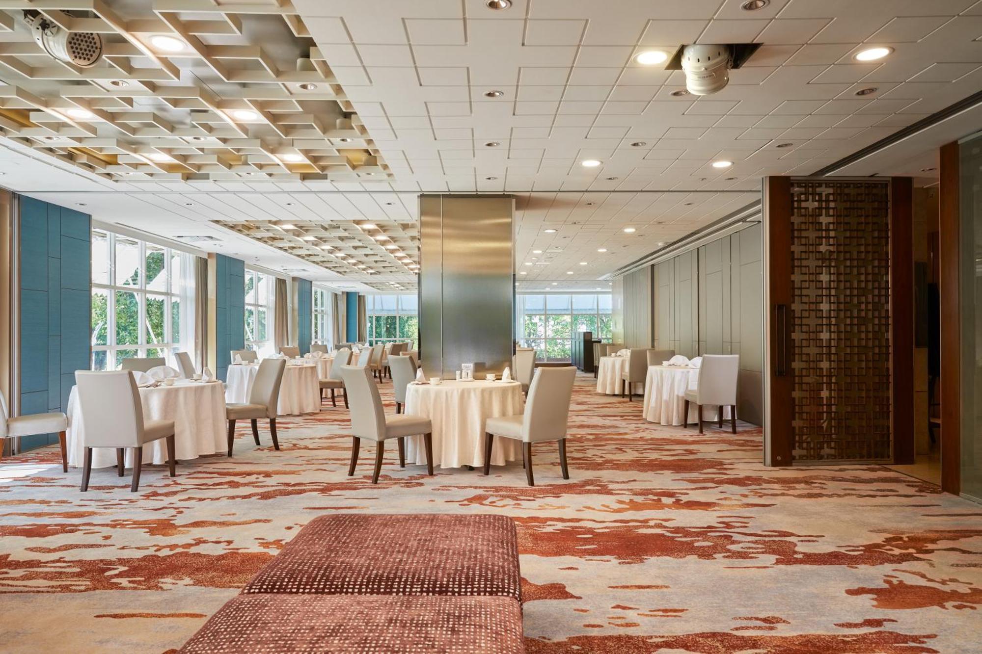 Hotel Royal-Nikko Тайбэй Экстерьер фото
